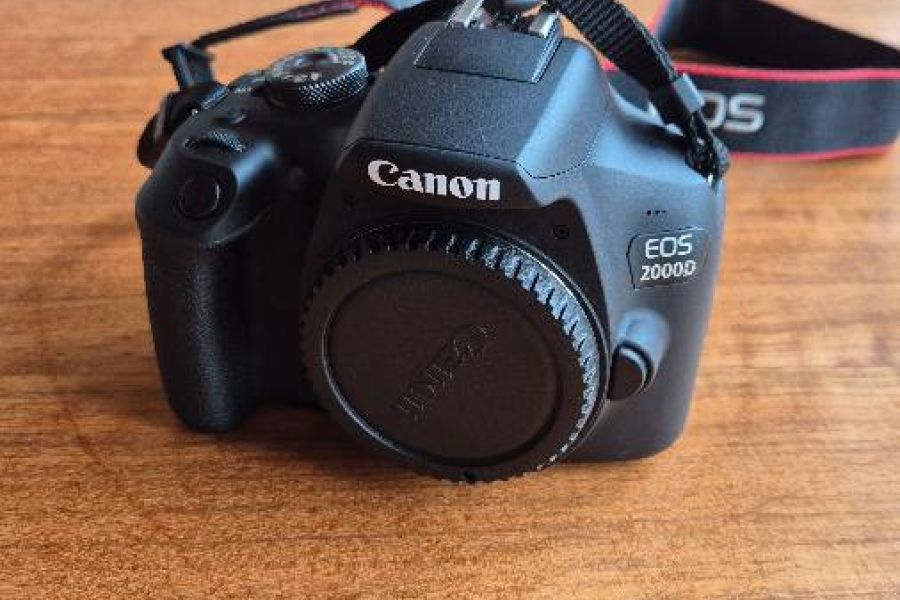 Canon EOS 2000D + 18–55mm Kit + 50mm f/1.8 STM + CPL-Filter + OVP - Bild 2