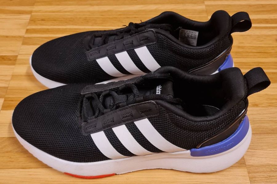 Turn- Freizeitschuh Adidas Cloudfoam - Bild 4