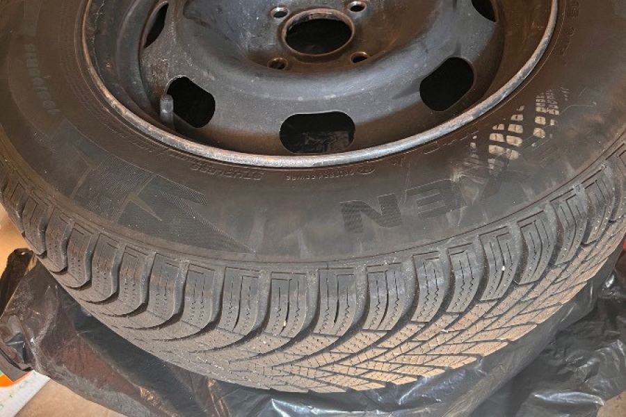 Nexen Winterreifen 195 65 R15 günstig zu verkaufen - Bild 2