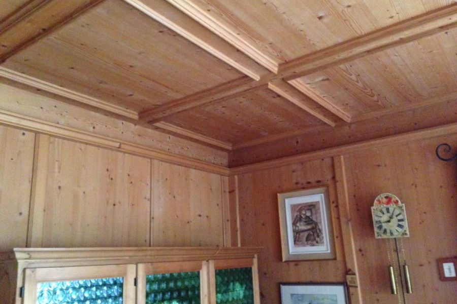 Hochwertige Stubentäfelung aus Echtholz - Bild 4