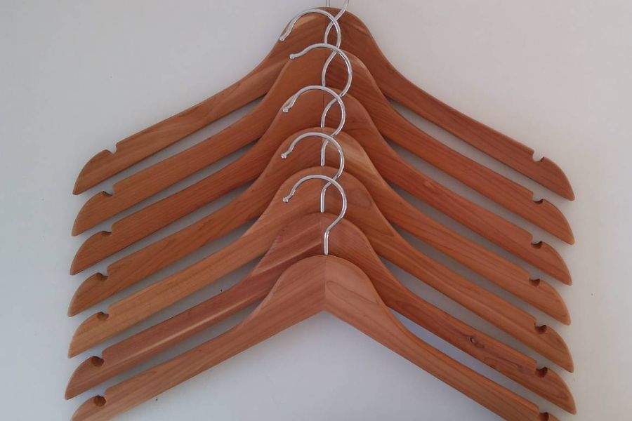 Kleiderbügel Esche Massivholz NEU - Hangerworld England - Bild 2