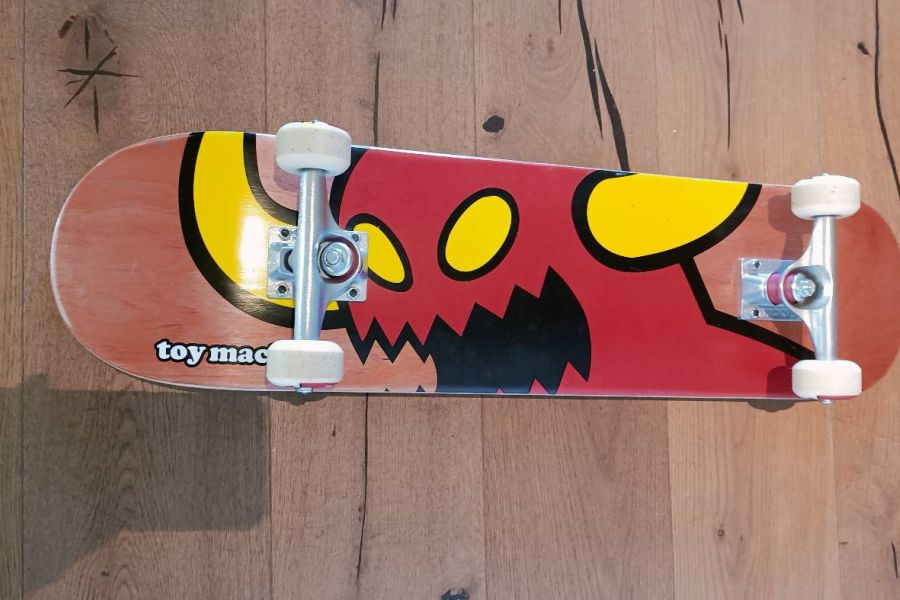 Kinder-Skateboard ab 9 Jahre - Bild 1