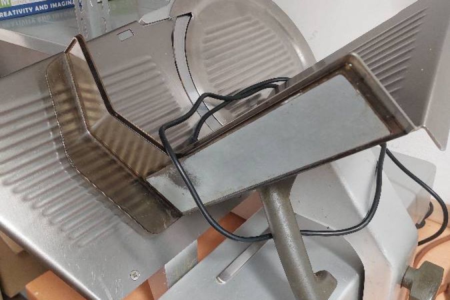 GASTRO Aufschneidemaschiene ohne Sicherheitsarm zu verkaufen - Bild 4