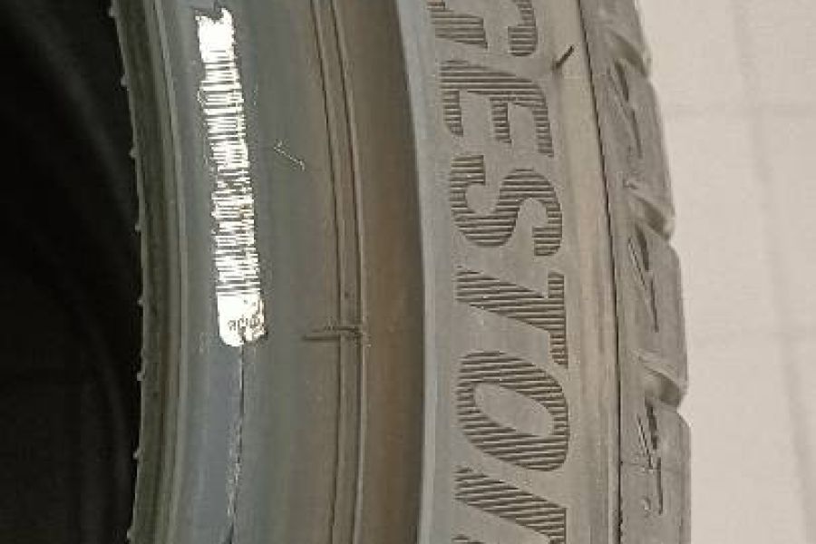 Bridgestone Turanza Reifen 235/35R19 91Y - Bild 2