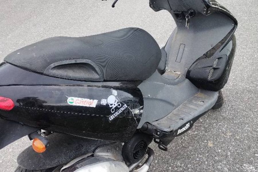Scooter 50 zu Verkaufen - Bild 2