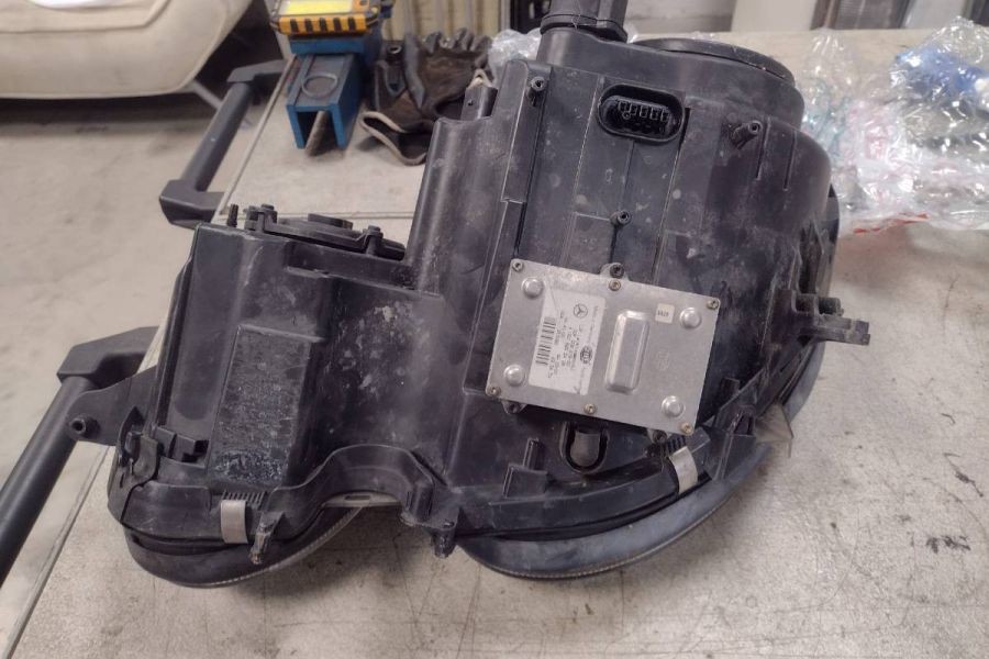 Xeno-Scheinwerfer Mercedes E W211 - Bild 2