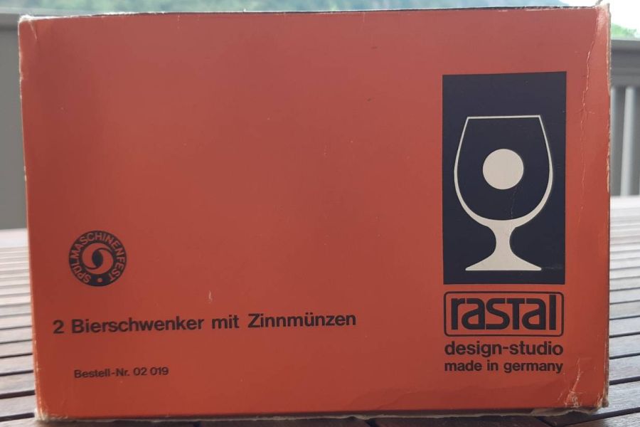 Biergläser mit Zinnmünze - Bild 2
