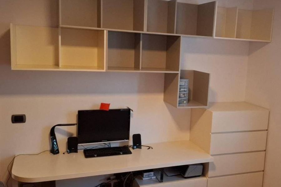 Schreibtischmöbel - Bild 1