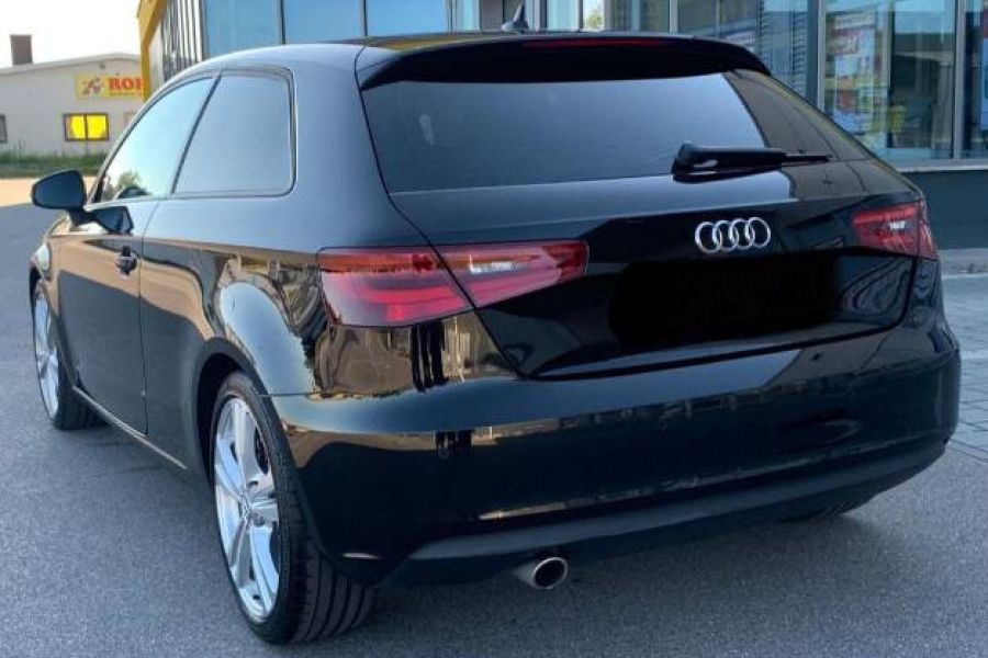 Audi A3 1.6 TDI S line Sportpaket - Bild 3