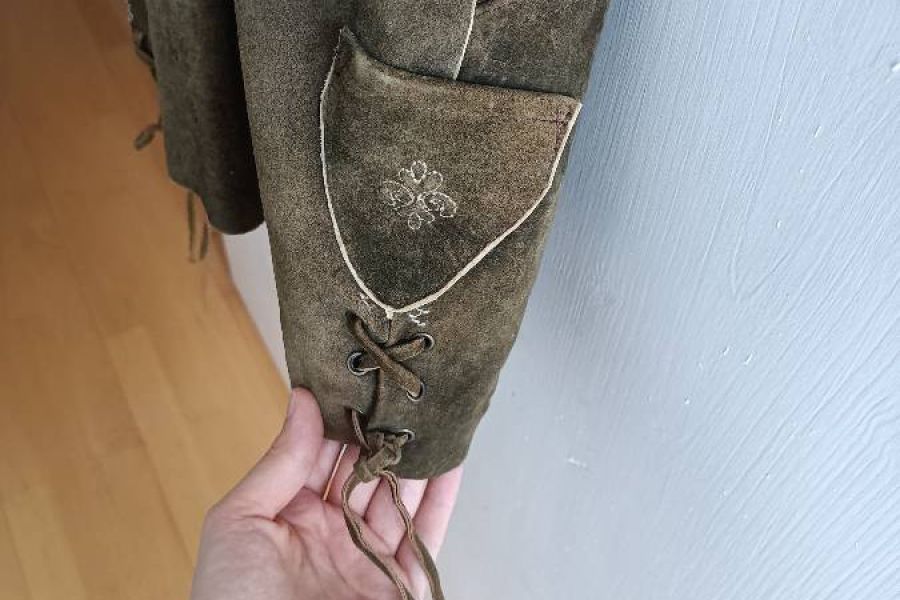 Kurze Lederhose Damen - Bild 3