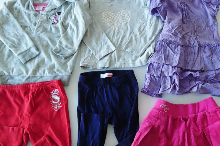 Viele Kleidungsstücke für Baby / Kleinkind - Bild 3