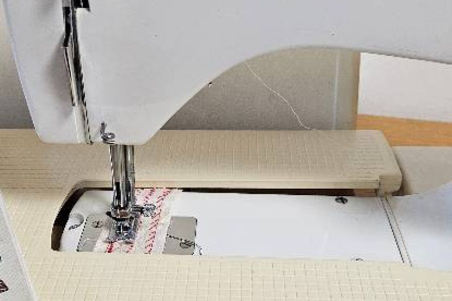 Nähmaschine 1977 Husqvarna sweden 6240 - Bild 4