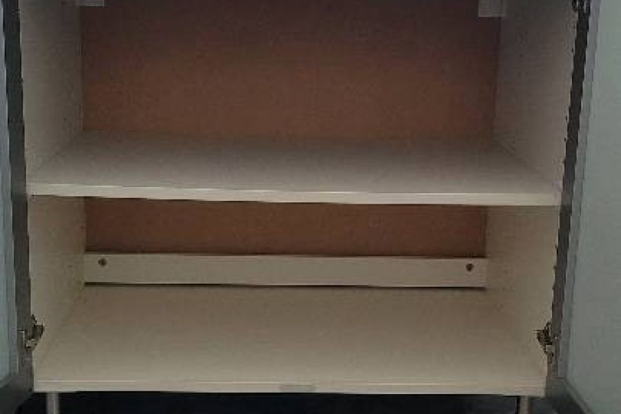 Kästchen mit 2 Türen (Möbelstück) - Bild 2