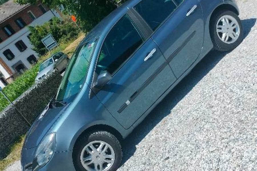Renault Clio 3 - Bild 2
