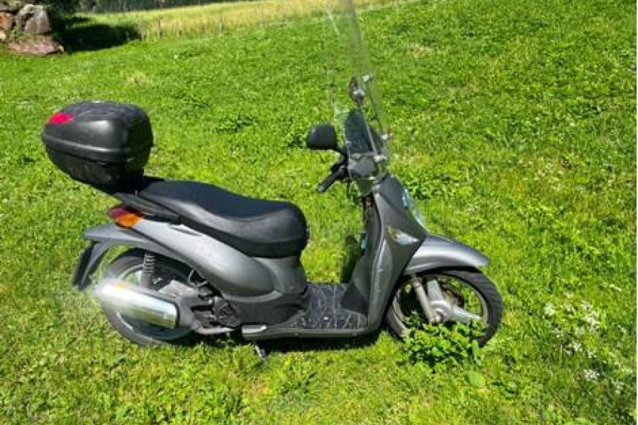 Scooter Malaguti Ciak Master 200 wegen Todesfall des Besitzers - Bild 1