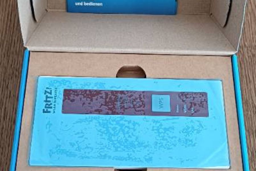 WLAN - VERSTÄRKER _ Fritz!WLAN REPEATER 1750E - Bild 2
