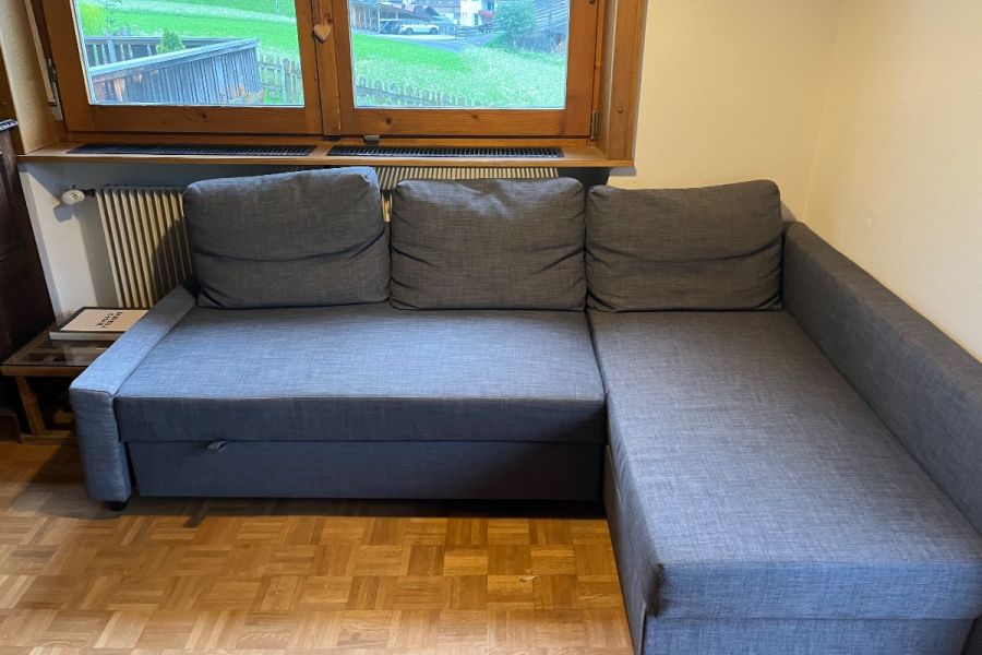 Ikea Grau Ecksofa und Schlafcouch - Bild 1