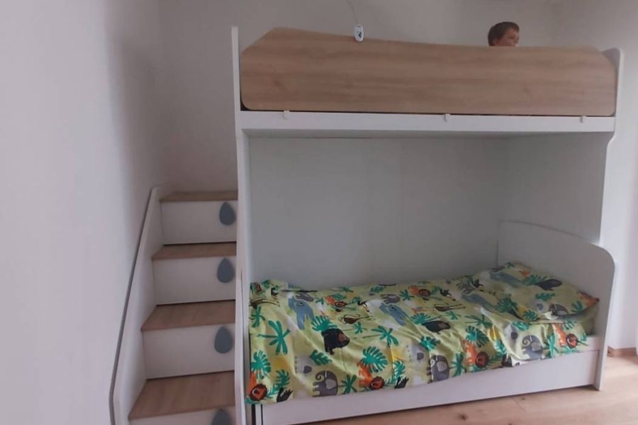 Hochbett + Treppe + 2tes Bett inklusive Ausziehbett - Bild 1