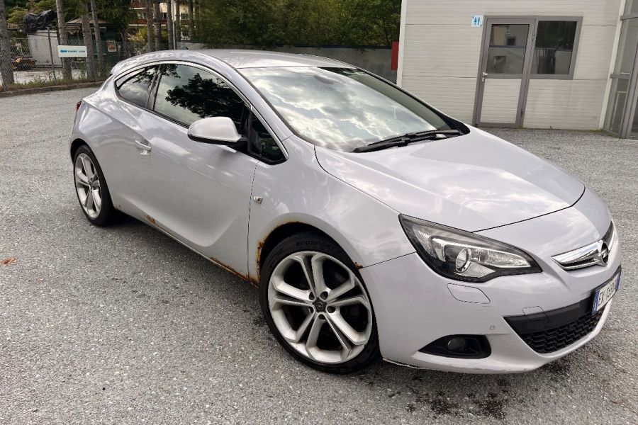 Opel Astra GTC S 3P 2.0 CDTI - Bild 1