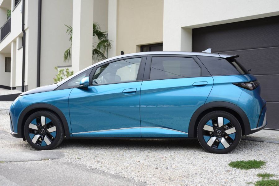 BYD Dolphin mit 60 kWh Akku zu verkaufen (noch in Garantie) - Bild 2