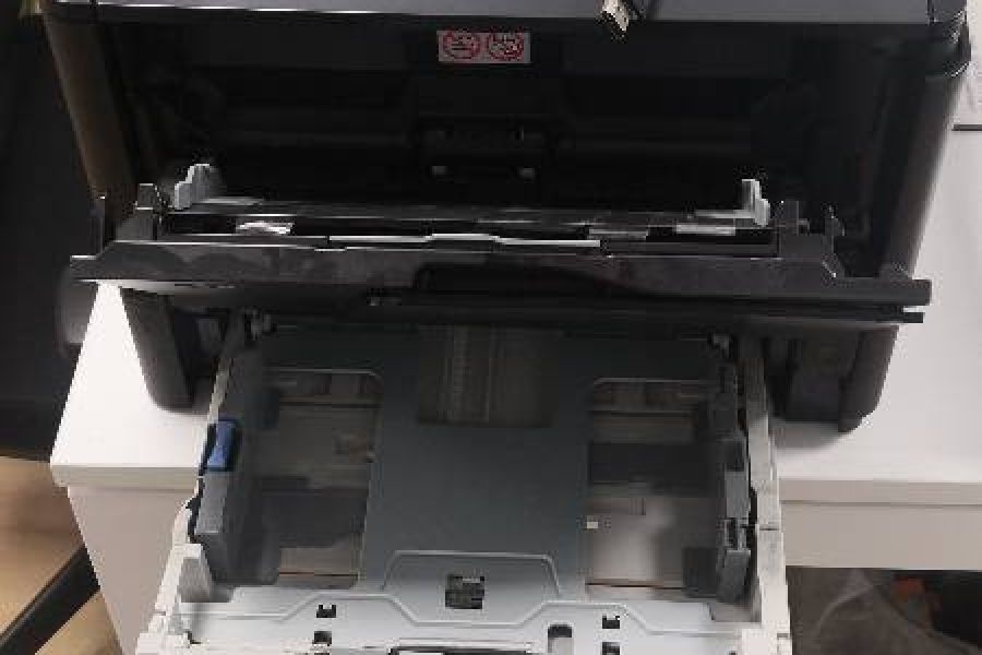 HP laser jet pro 400 - Bild 2