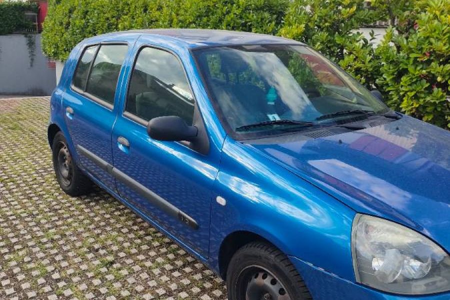 Renault Clio - Bild 4