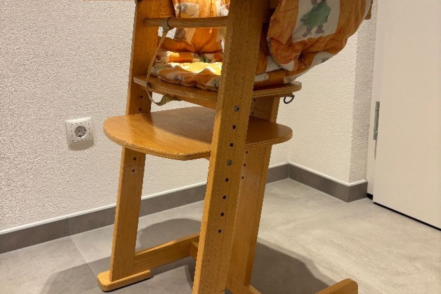 Kindersitz aus Massivholz - Bild 2