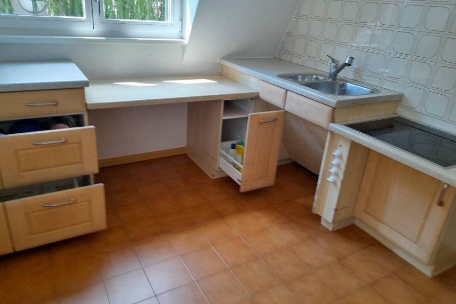 Küche zu verschenken (rollstuhlgerecht) - Bild 2