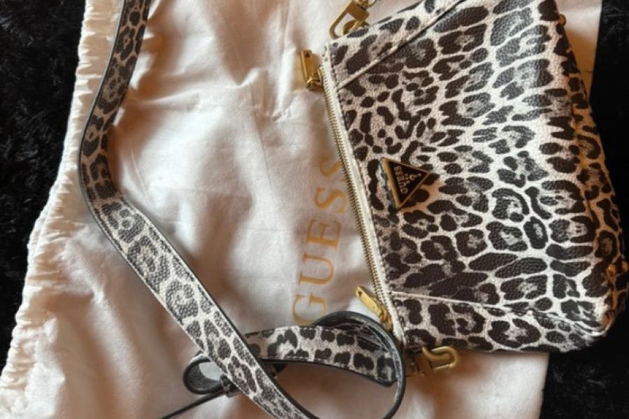 Verkaufe GUESS Leopard Umhängetasche - Bild 4