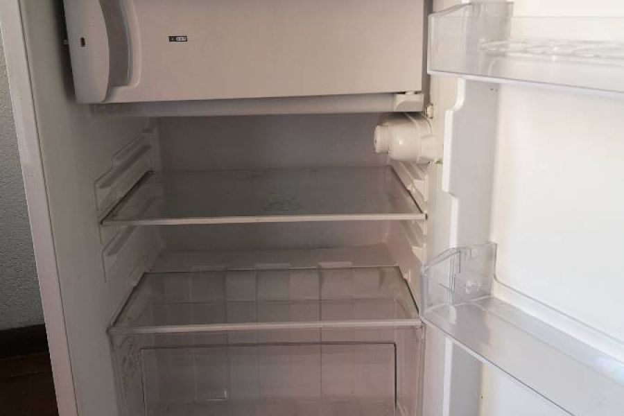 KÜHLSCHRANK - Bild 1