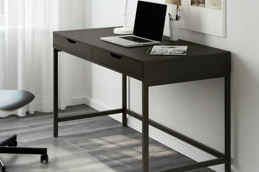 Schreibtisch und Bürostuhl von Ikea wie neu - Bild 1