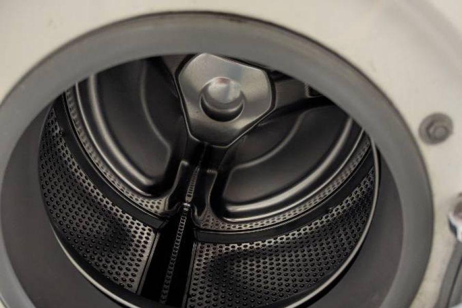 Miele Waschmaschine zu verschenken - Wäscht aber läuft aus - Bild 3