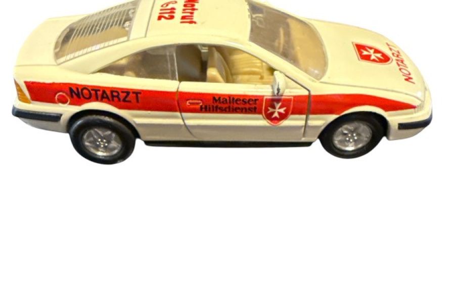 Welly Opel Calibra – Malteser Notarztwagen – Sammlerstück - Bild 3