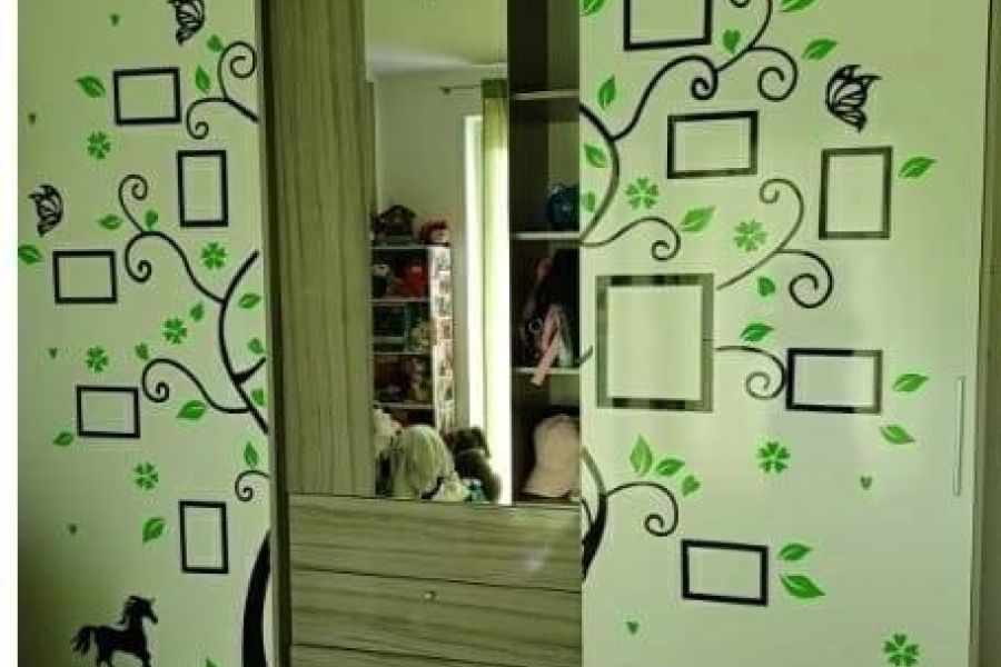 Verschenke Kleiderschrank - Bild 1