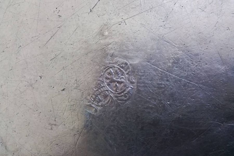 Zwei alte Teller - Bild 3