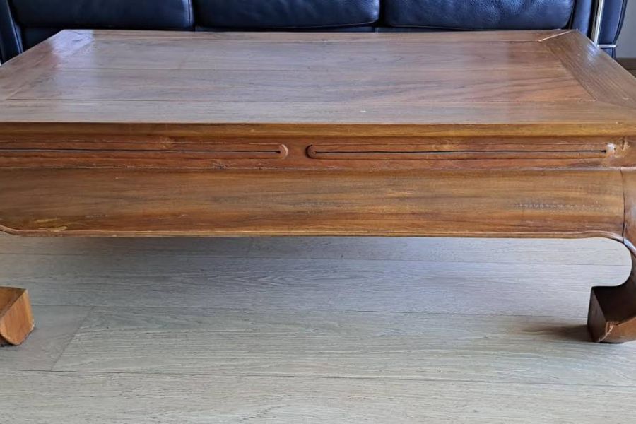 antiker Opium-Couchtisch aus Bali - Bild 1