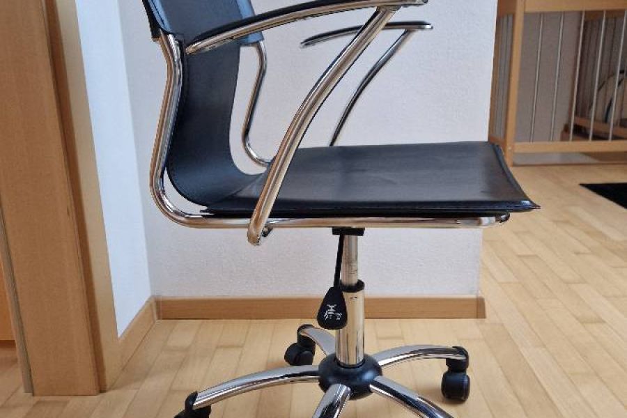 Verkaufe höhenverstellbaren Bürostuhl - Bild 2