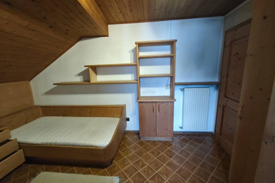 Verkaufe im Auftrag ein schönes, gut erhaltenes Jugendzimmer! - Bild 2