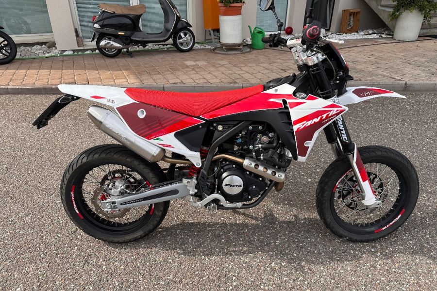 Fantic XMF 125 2024 - Bild 1