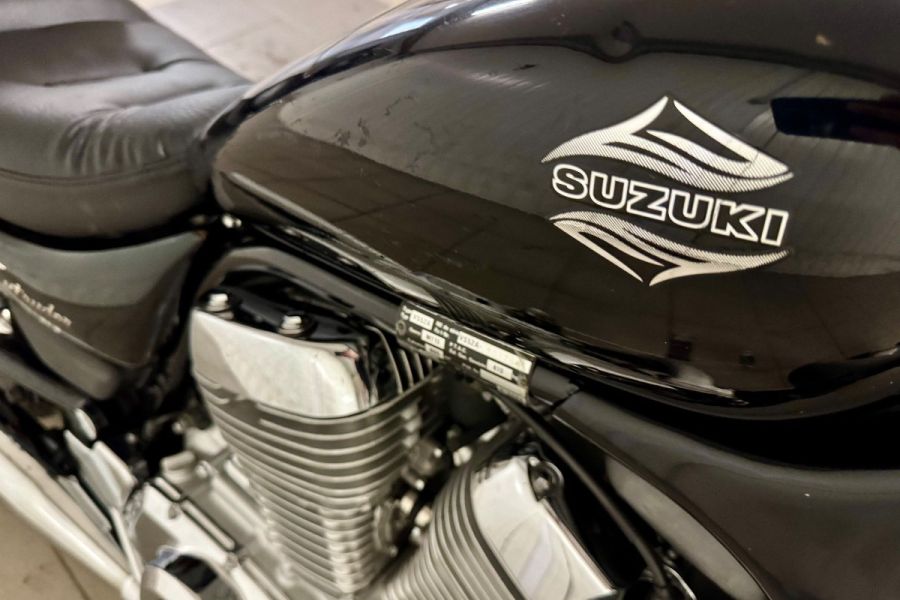 Suzuki Intruder 800 - Bild 5