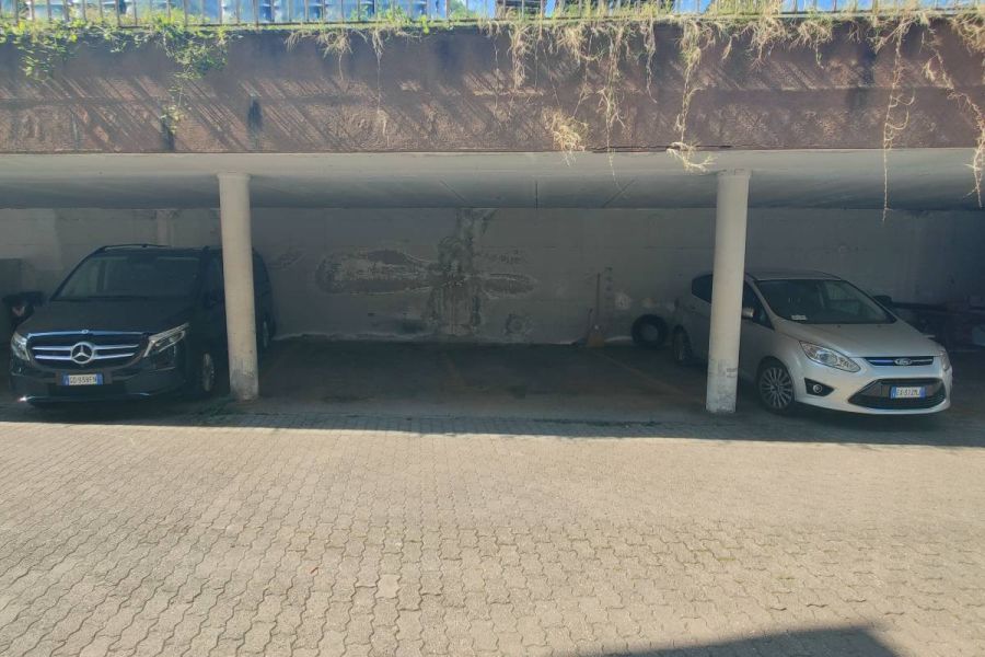 Nals 4 Zimmerwohnung kernsaniert,sehr sonnig, einzigartiges Panorama - Bild 3