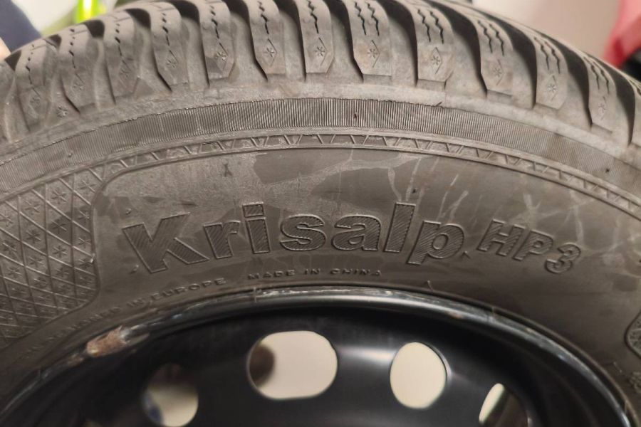 Winterreifen Opel Corsa - Bild 3