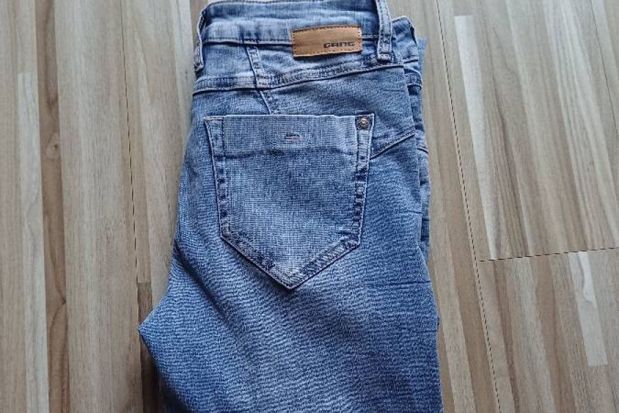 Neue Gang Jeans gr.27, mir zu groß,schneidet wie  gr.28 - Bild 2