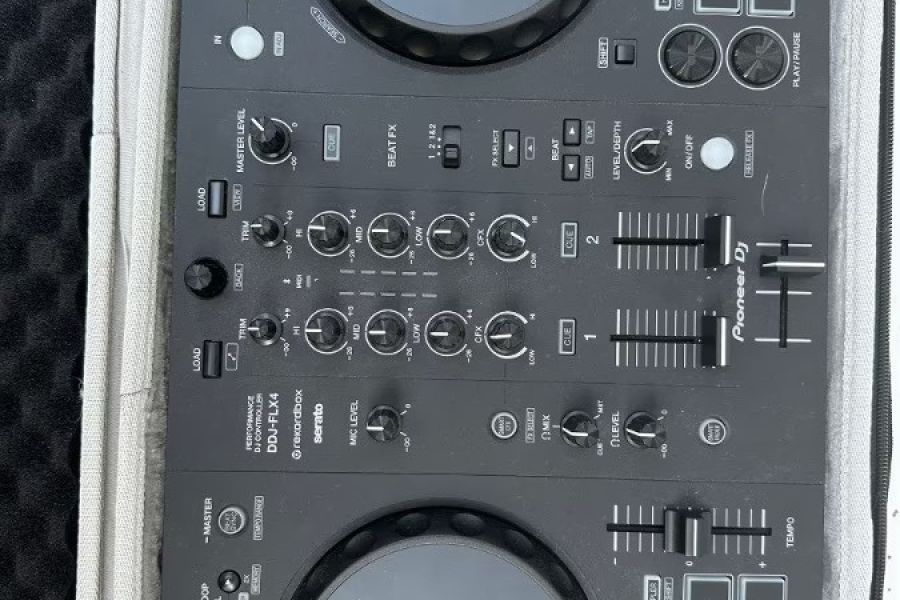 Pioneer DJ DDJ-400 - DJ-Controller professionell – neuwertig, 400€ - Bild 1