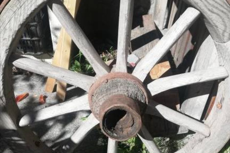 Wagenrad - alt - Bild 1