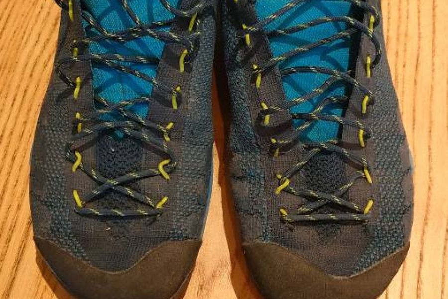 Trekkingschuhe Sportiva - Bild 1