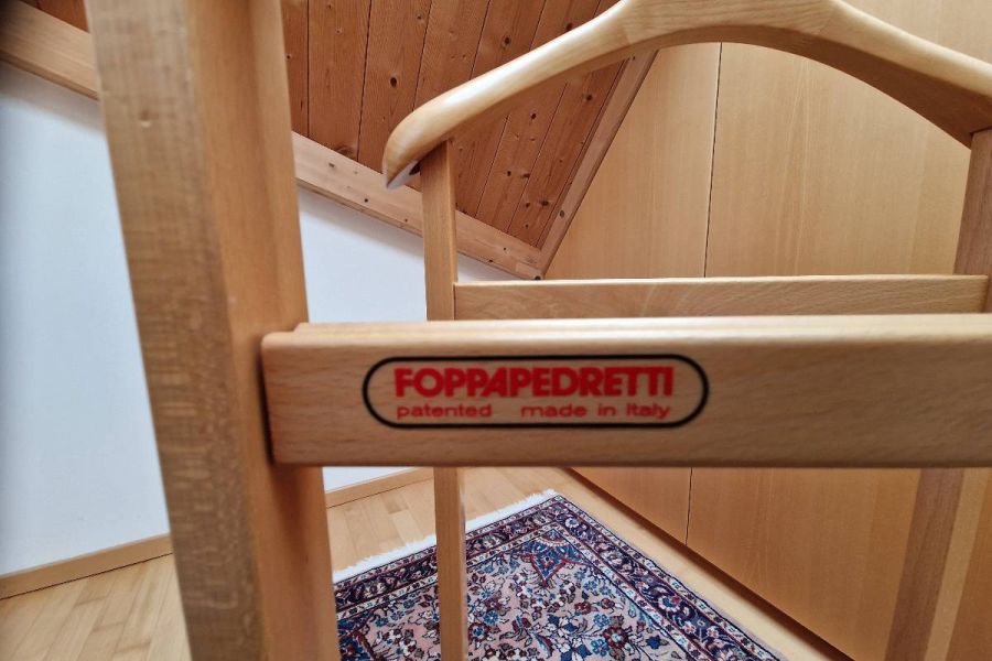 Stummer Diener aus Holz - Bild 5