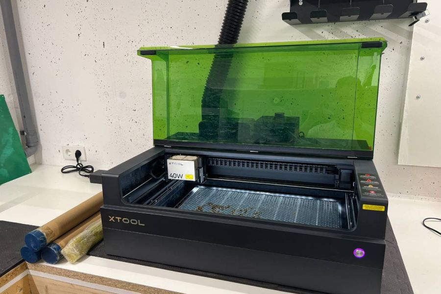 xTool S1 Diodenlaser – wie neu + viel Zubehör - Bild 2