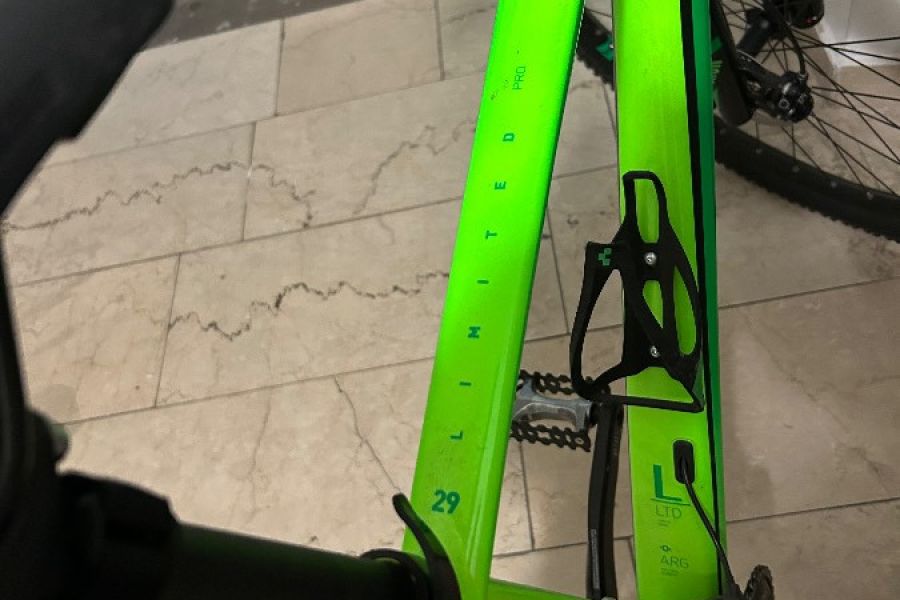 2 neuwertige Cube Fahrräder LTD Pro - Bild 4