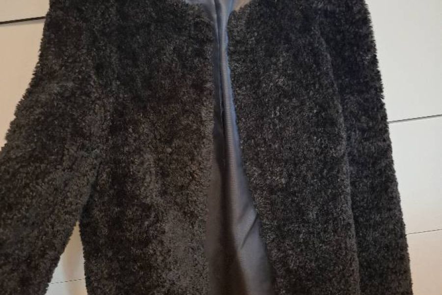 Verschiedene Damen Bekleidung in Gr. XS - Bild 3